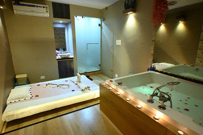 Shahi Milk Bath